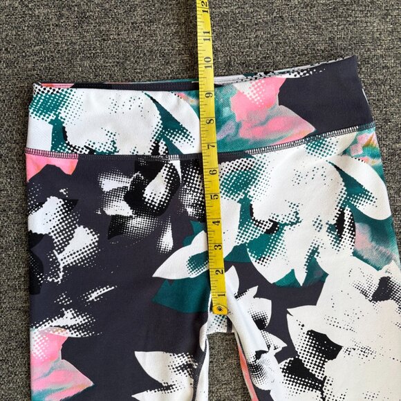 Zella Womens Active Capris Leggings Size XL/14-16 Floral Print Athleisure Sporty - Picture 5 of 7